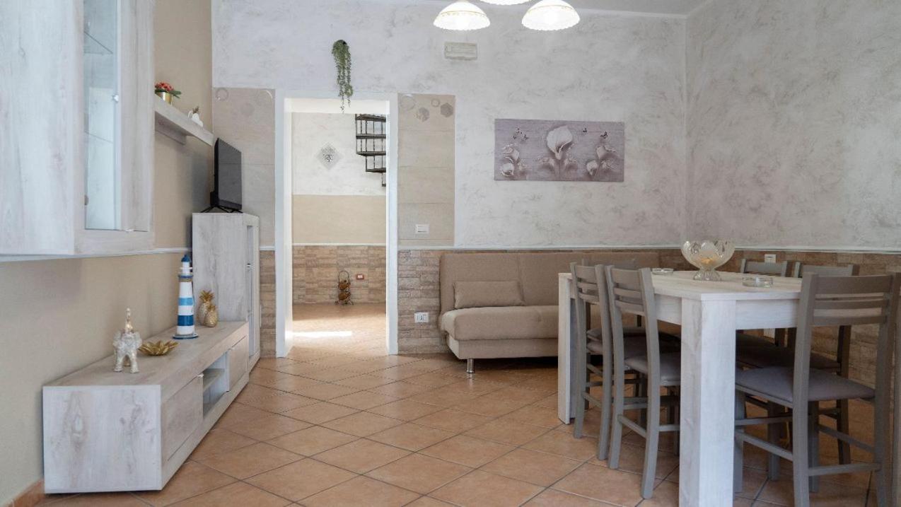 238 Holiday House Катания Екстериор снимка