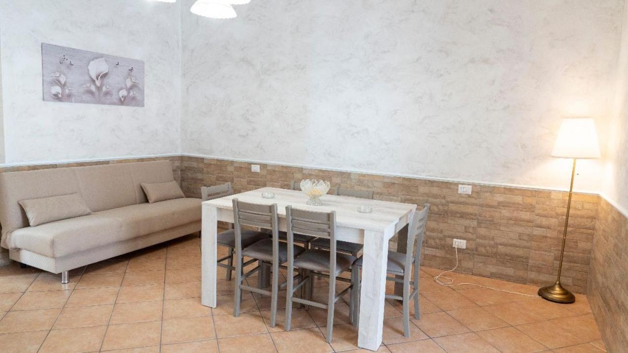 238 Holiday House Катания Екстериор снимка